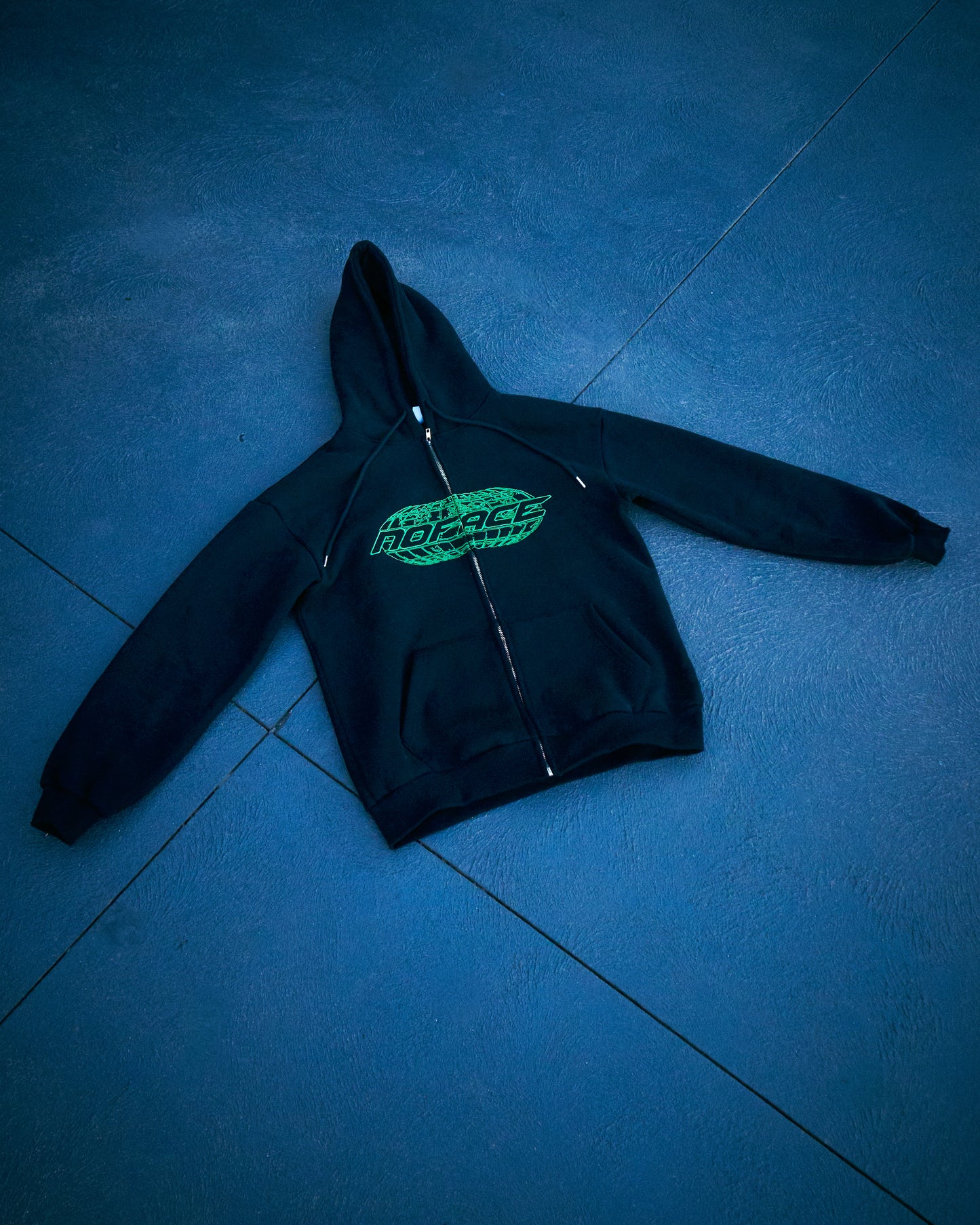 NO FACE ZIP HOODIE (BLACK + GREEN)