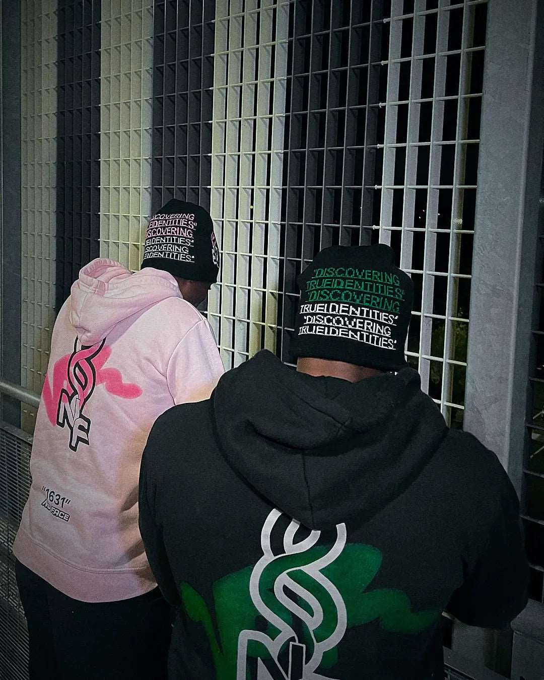 NO FACE BEANIE BLACK + GREEN OR BLACK + PINK - No Face Cases